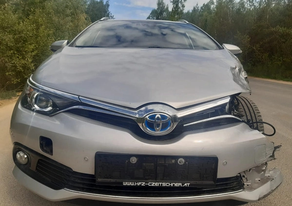 Toyota Auris cena 37900 przebieg: 105000, rok produkcji 2018 z Oleśnica małe 67